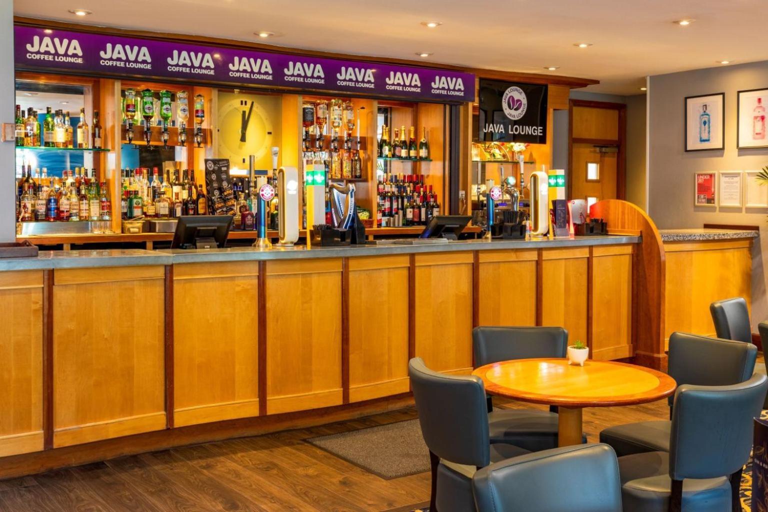 Britannia Leeds Bradford Airport Hotel Bramhope Exterior foto